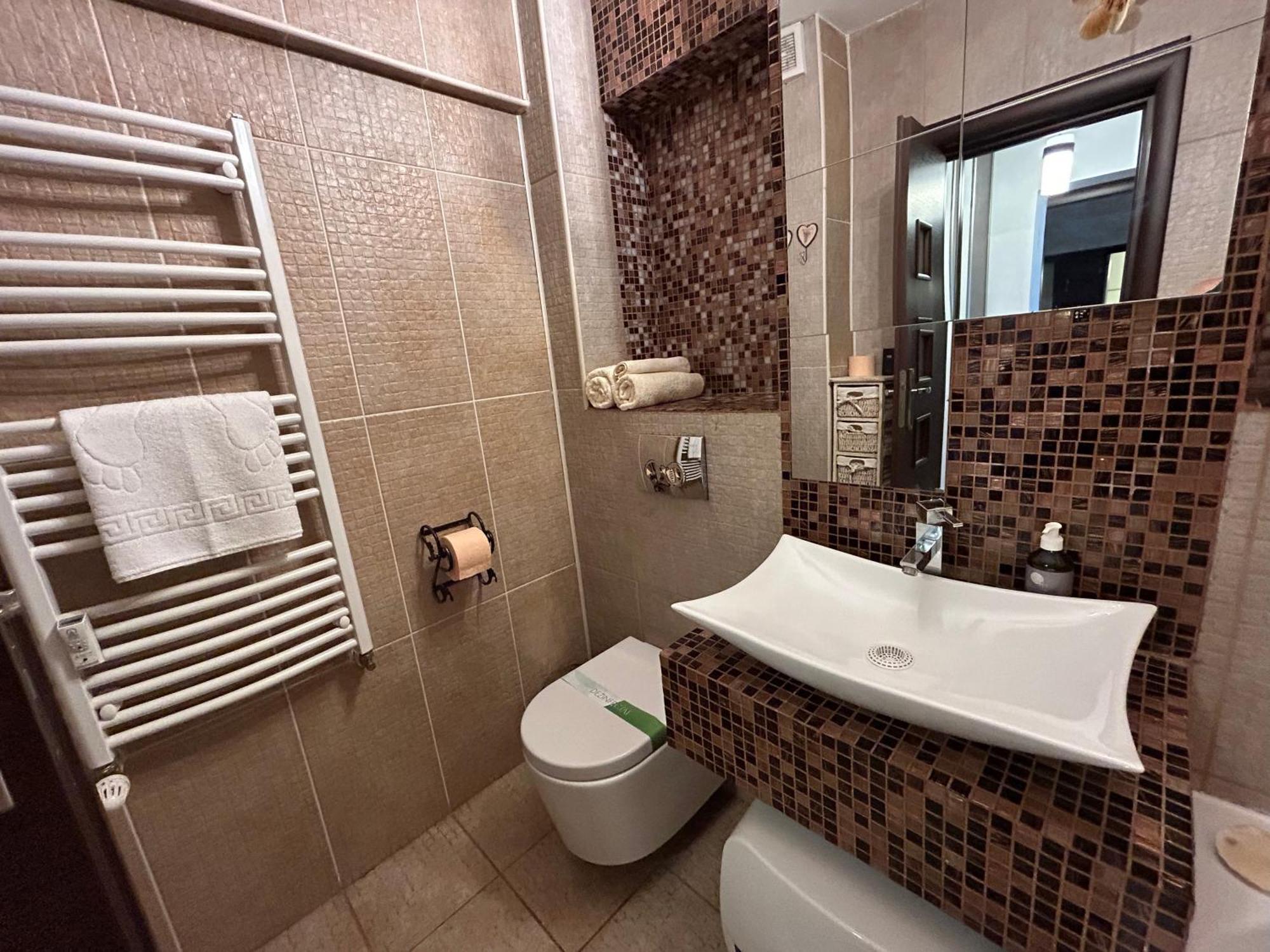 Luxury & Cosy - Infinit Apartments Бухарест Экстерьер фото