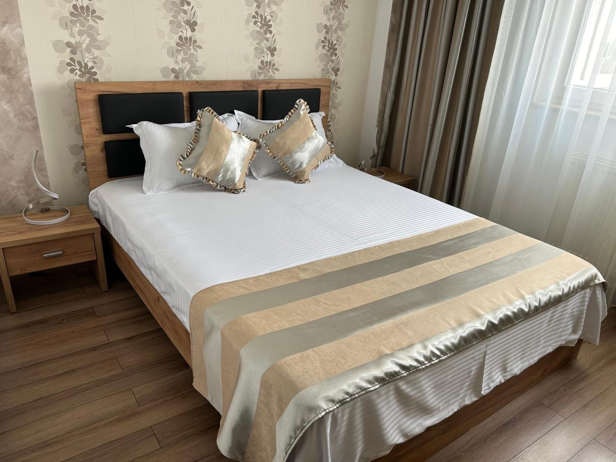 Luxury & Cosy - Infinit Apartments Бухарест Экстерьер фото